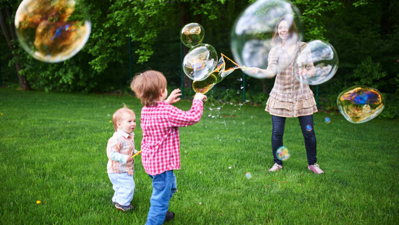 Bubbles and Blooms Workshop